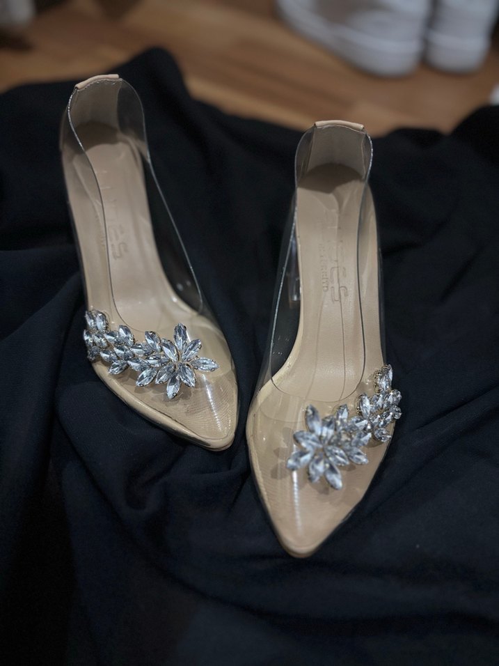 Bej Parlak Taşlı Şeffaf Topuklu Kadın Ayakkabı - Görsel 2