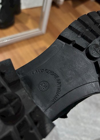 Siyah hakiki deri Süet Tokalı Kadın Bot - Görsel 4