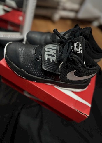 Bile Basketbol ayakkabısı - Görsel 4