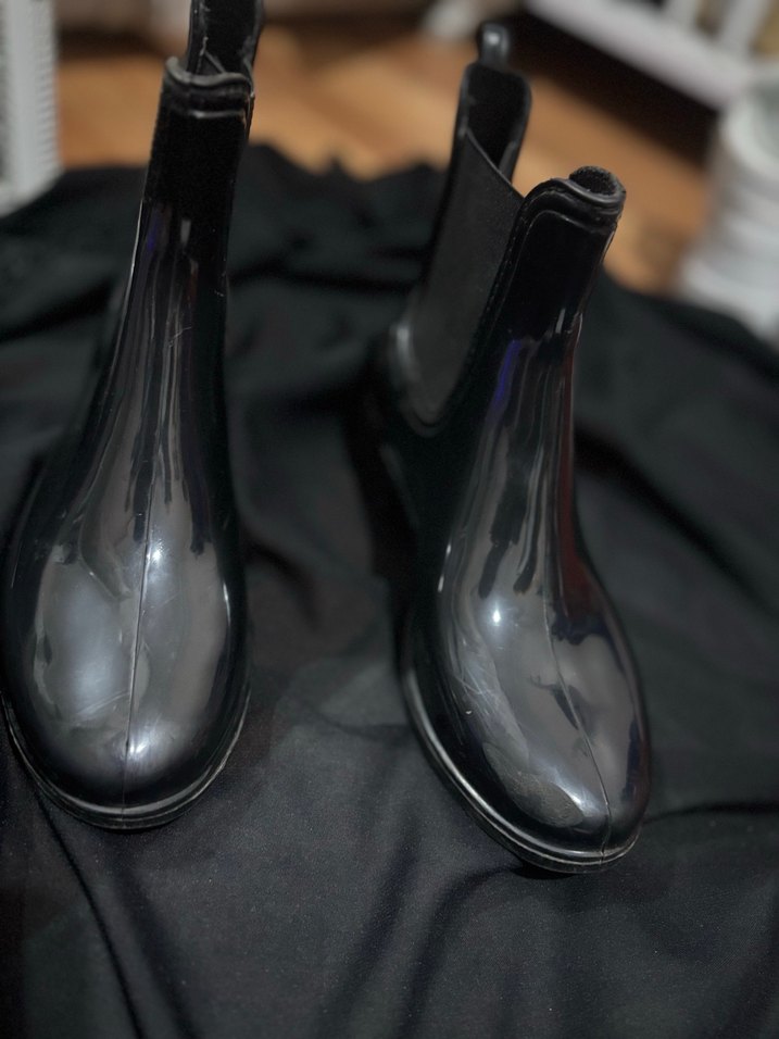 Siyah Kadın lastik bot - Görsel 4