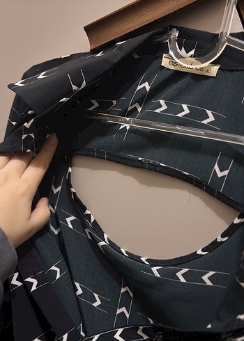 Desenli Siyah Kadın Uzun Kollu Gömlek - Görsel 4