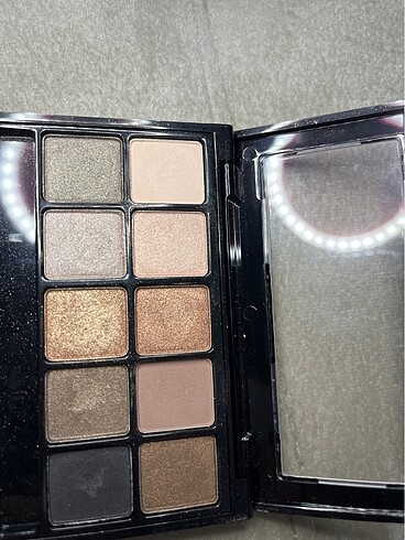 Beden rival de loop nude bronze far paleti aynalı