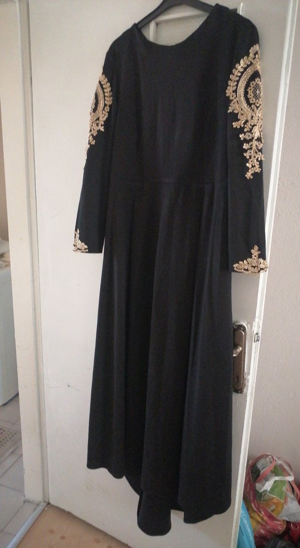Nakışlı Siyah Uzun Kollu Uzun Elbise - Görsel 2