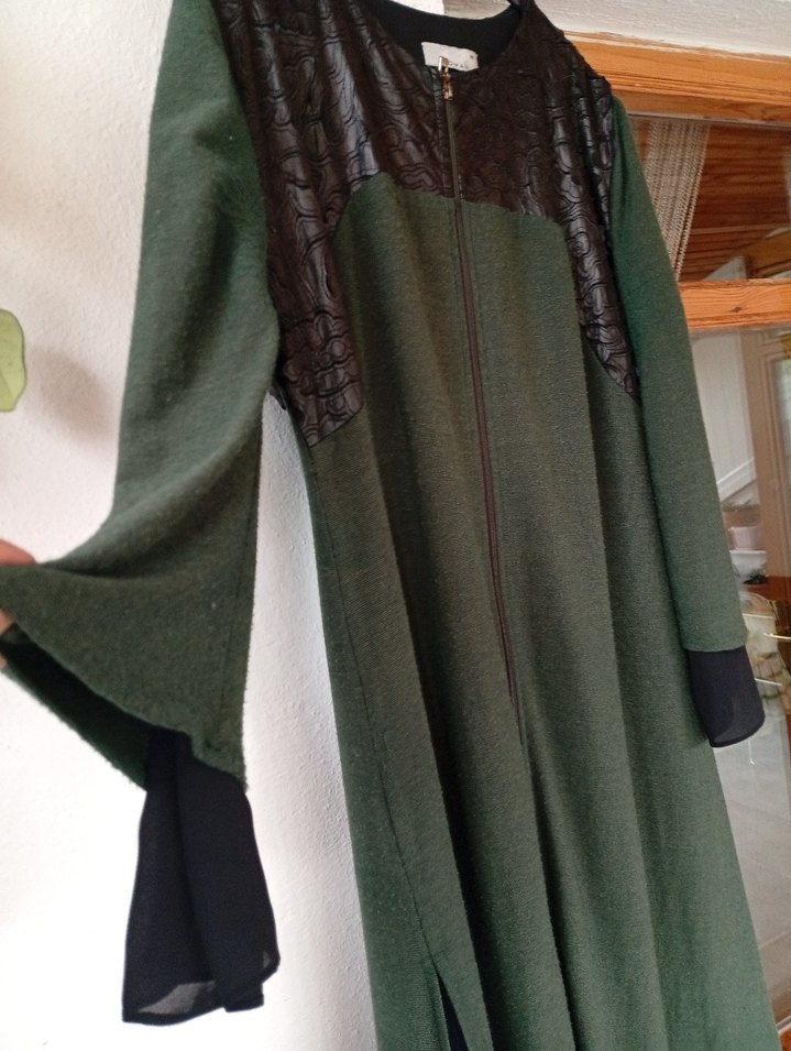 Yeşil Uzun Pardösü - Görsel 4