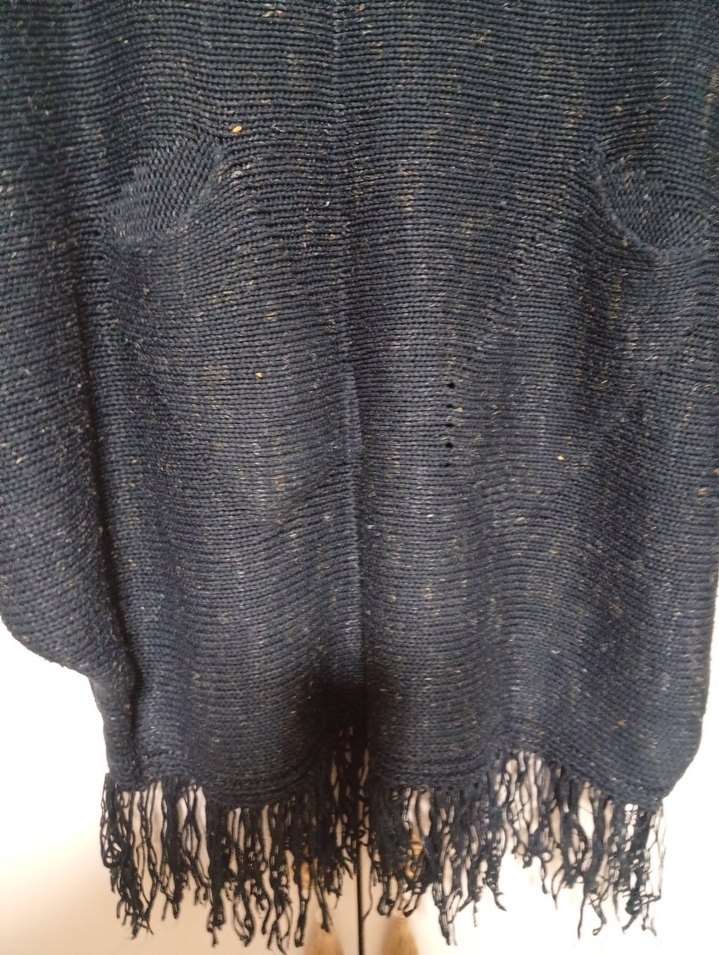 Püsküllü Siyah Bohem Kadın Kazak - Görsel 5