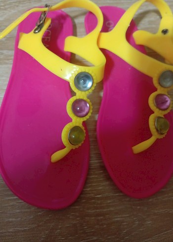 Kız Çocuk Renkli Desenli Terlik ve Sandalet - Görsel 4