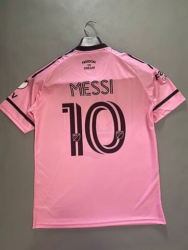YENİ SEZON MESSİ 10 ????