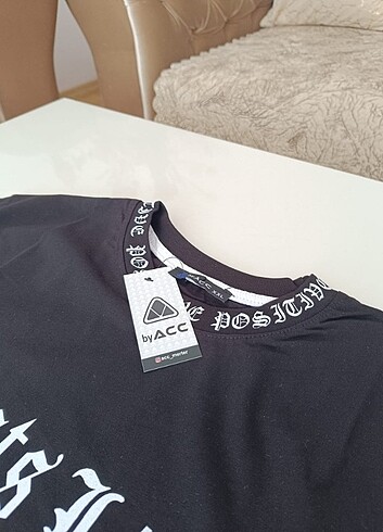 Siyah Renk Oversize Slogan Baskılı Tişört 