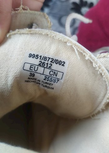 Kadın Bot - Görsel 5