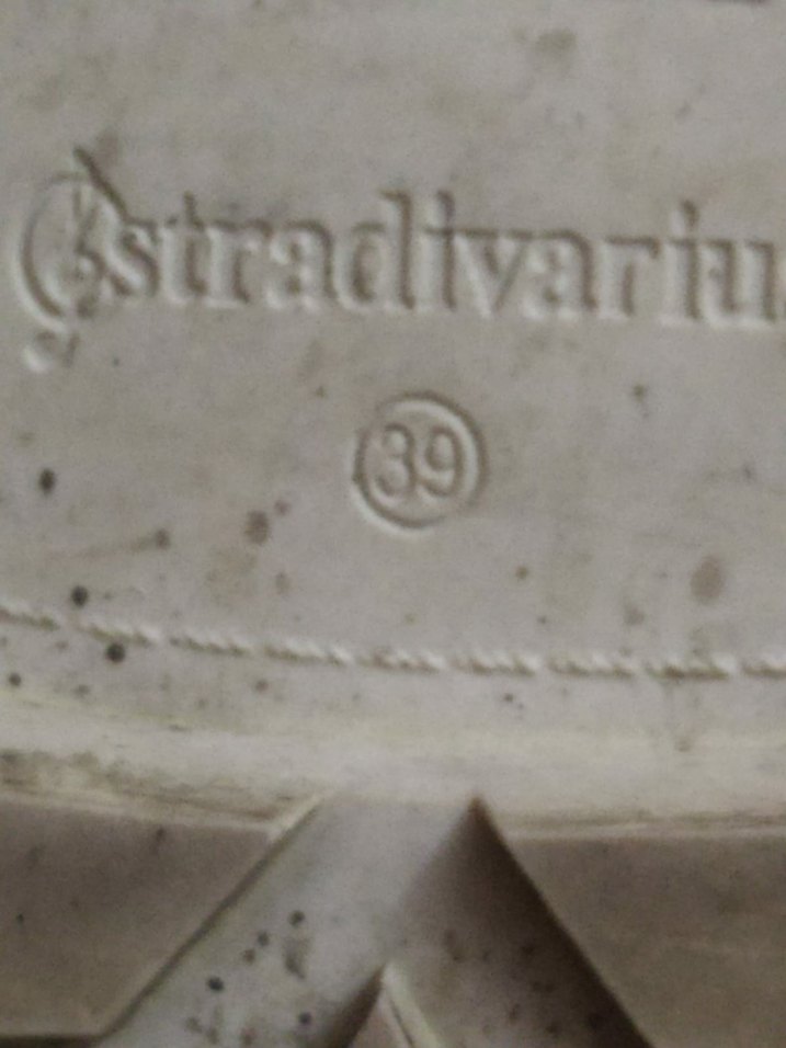 Kadın Bot - Görsel 3