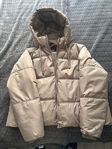 Zara mont