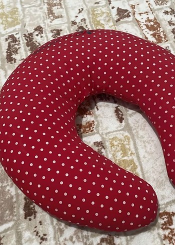 Bordo Puantiyeli Nakışlı Emzirme Yastığı - Görsel 2