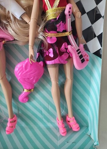 Beden Renk İKİLİ BARBIE AKSESUARLI BEBEK
