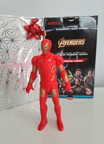 SUPER KAHRAMAN EFSANEVİ 17 CM IRONMAN KAHRAMANI