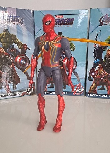ÖRÜMCEK ADAM MARVEL COMİCS