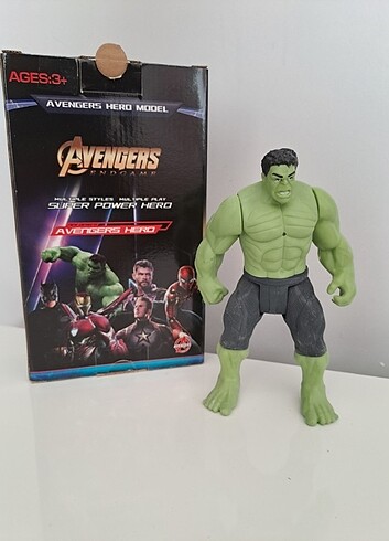Beden Renk SÜPER KAHRAMAN YEŞİL HULK(YESIL HULK VE IŞIKLI MASKESİ)