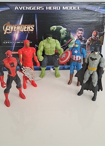 KOMP SET 17cm IŞIKLI(HULK SPIDERMAN BATMAN IRONM KAPTAN AMERİKA