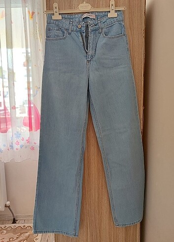34 Beden mavi Renk Pull and bear kot pantolon 