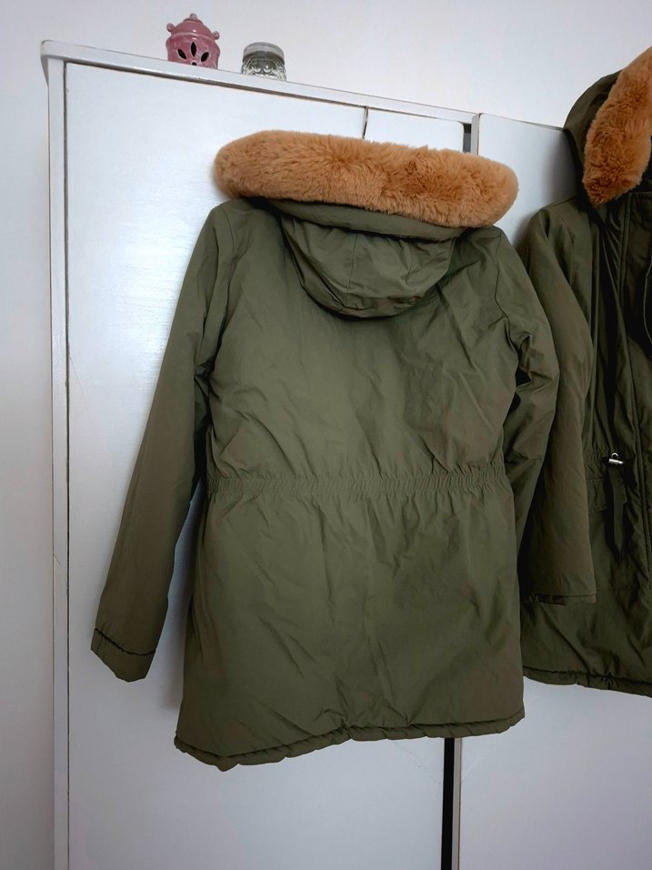 LCW yeşil kapüşonlu içi peluş kaban 13/14 - Görsel 5