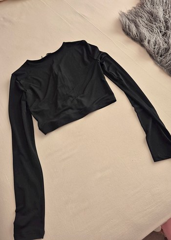 NA-KD taşlı bağcıklı yeni şık crop bluz - Görsel 3