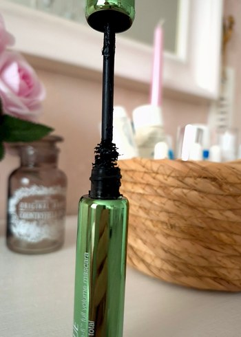 Clinique High Impact High-Fi maskara - Görsel 5