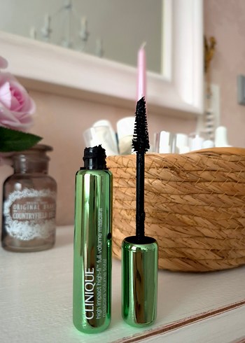 Clinique High Impact High-Fi maskara - Görsel 2