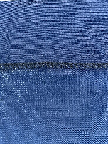 m Beden lacivert Renk PreLoved Bluz %70 İndirimli.