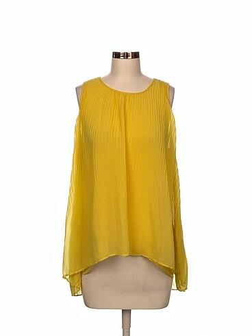 Zara Bluz %70 İndirimli.