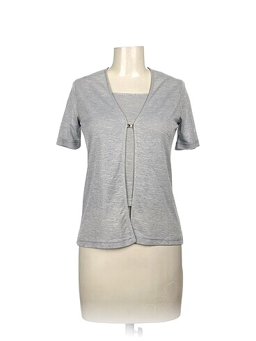 PreLoved Bluz %70 İndirimli.