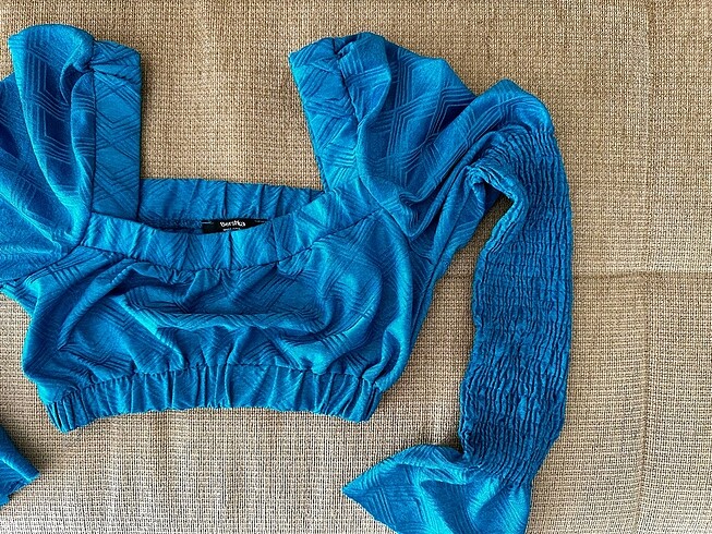 Bershka Mavi kısa crop
