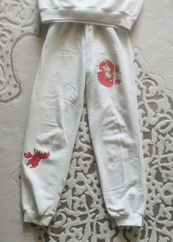 Nakışlı Beyaz Kız Çocuk Eşofman Takımı - Görsel 2
