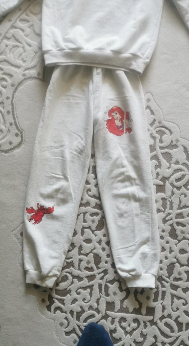 Nakışlı Beyaz Kız Çocuk Eşofman Takımı - Görsel 2