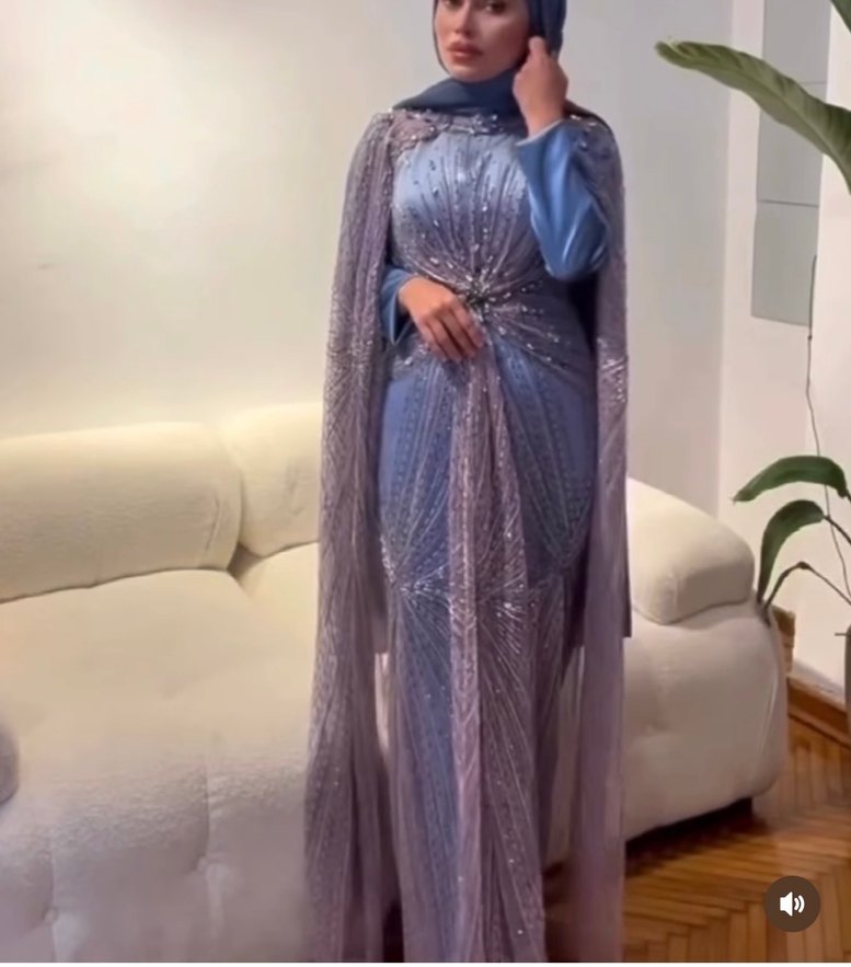 İşlemeli Uzun Abiye Elbise - Görsel 3