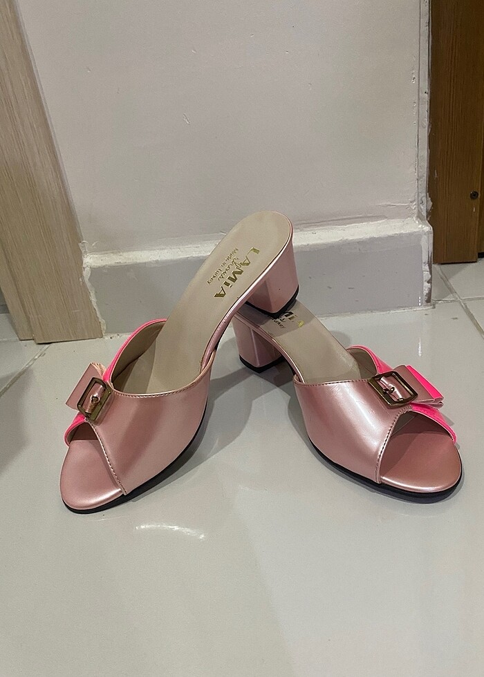 Topuklu terlik - Görsel 4