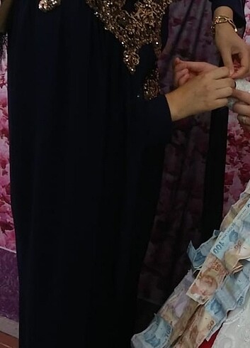 Pelerinli Abiye