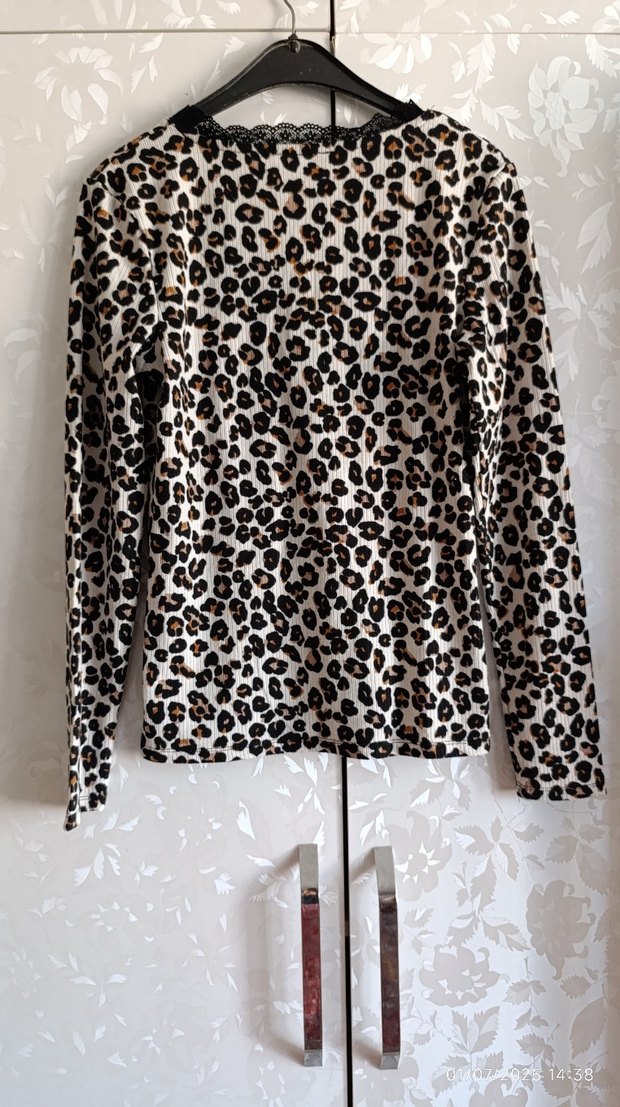 Dantel Detaylı Leopar Desenli V Yaka Bluz, - Görsel 2