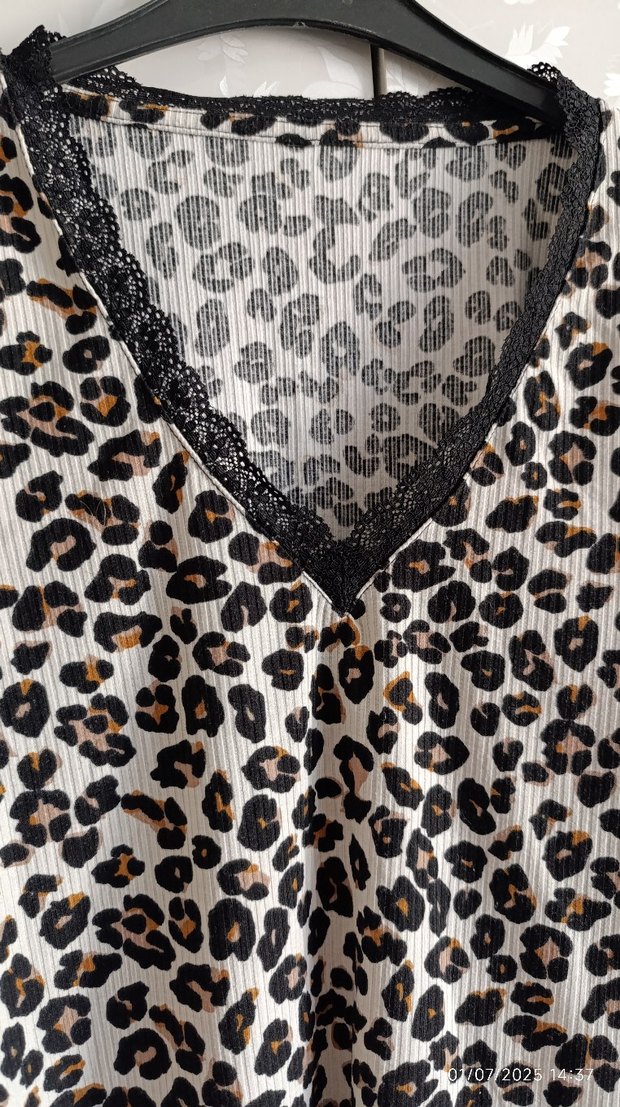 Dantel Detaylı Leopar Desenli V Yaka Bluz, - Görsel 3