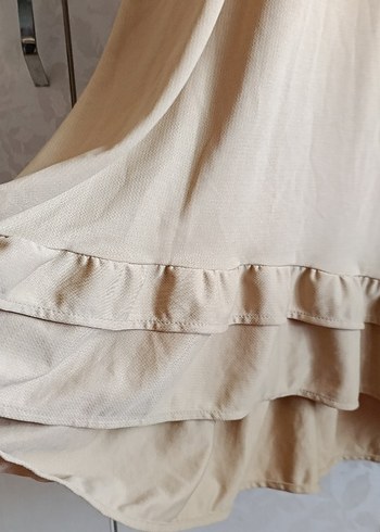 Bej Uzun Elbise daha önce hiç girmedi - Görsel 2