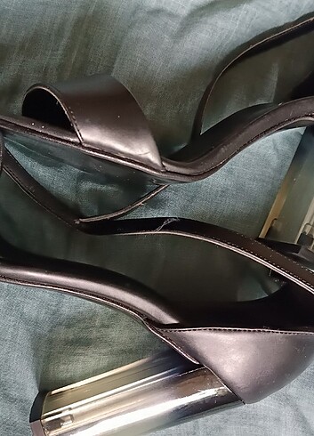 İyi durumda topuk uzunluğu 11 santim - Görsel 3