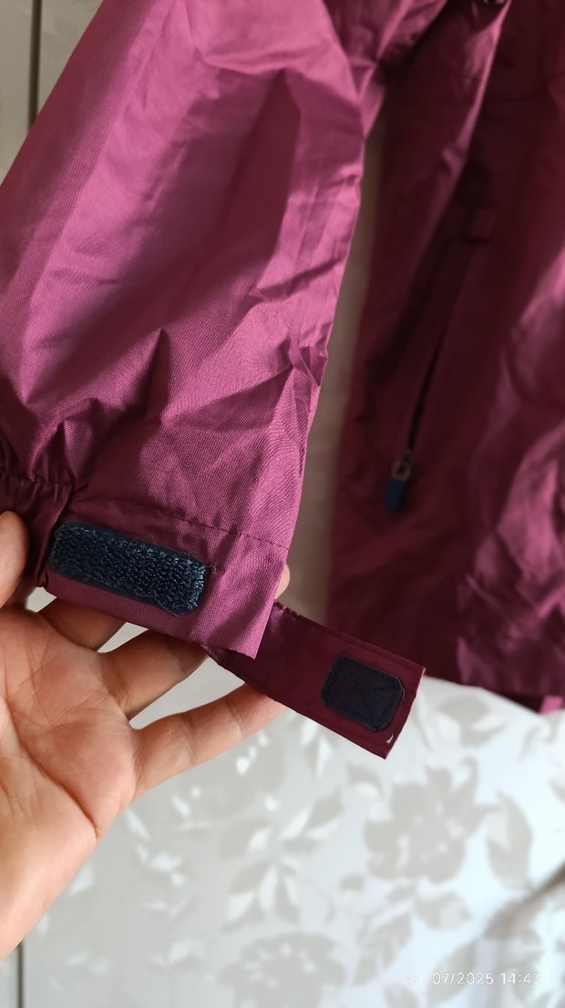 yağmurluk, sadece bir defa kullanıldı yurt dışından hediye geldi - Görsel 5