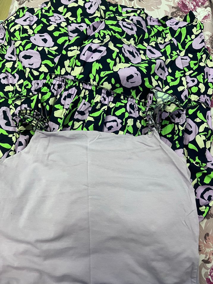 Mor yeşil desenli elbise - Görsel 4