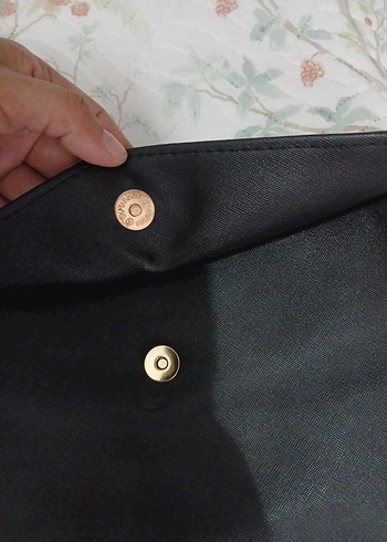 Zincir Detaylı Siyah Deri Kadın Portföy Çanta - Görsel 3