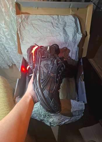 Balenciaga ürünü