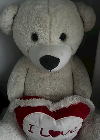 Beyaz Peluş Ayıcık ve Kalp Yastık - Görsel 2