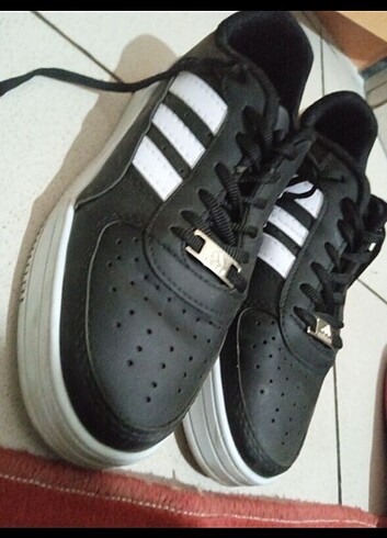 Diğer Dassler spor ayakkabı