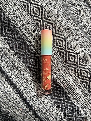 Golden rose gloss
