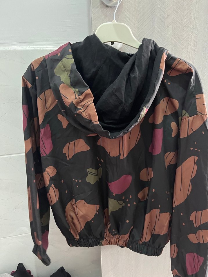 Kadın yağmurluk - Görsel 2