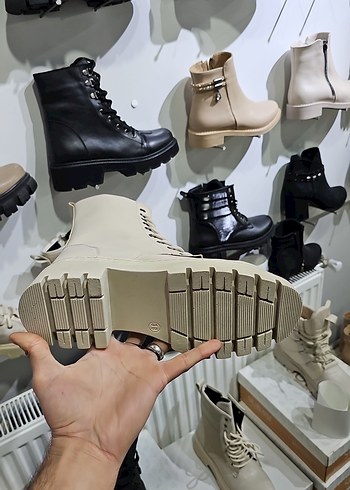 Bej Deri Kadın Bağcıklı Bot - Görsel 2