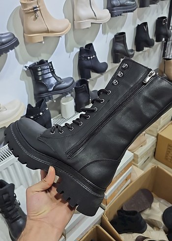 Siyah Bağcıklı Platform Topuklu Bot - Görsel 2