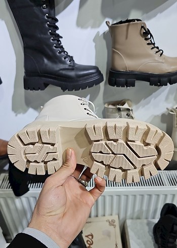 Bej Bağcıklı Platform Topuklu Kadın Bot - Görsel 2